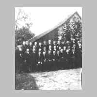 022-0055 Pfarrer Wachhausen mit seinen Konfirmanden im Jahre 1910..jpg